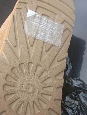 UGG Men's Chestnut-Tone Treaded Sole Boot